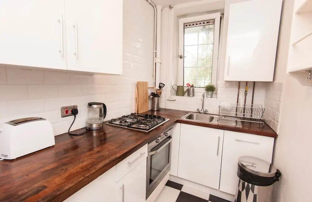 Fantastic Property for 4 in the Heart of London