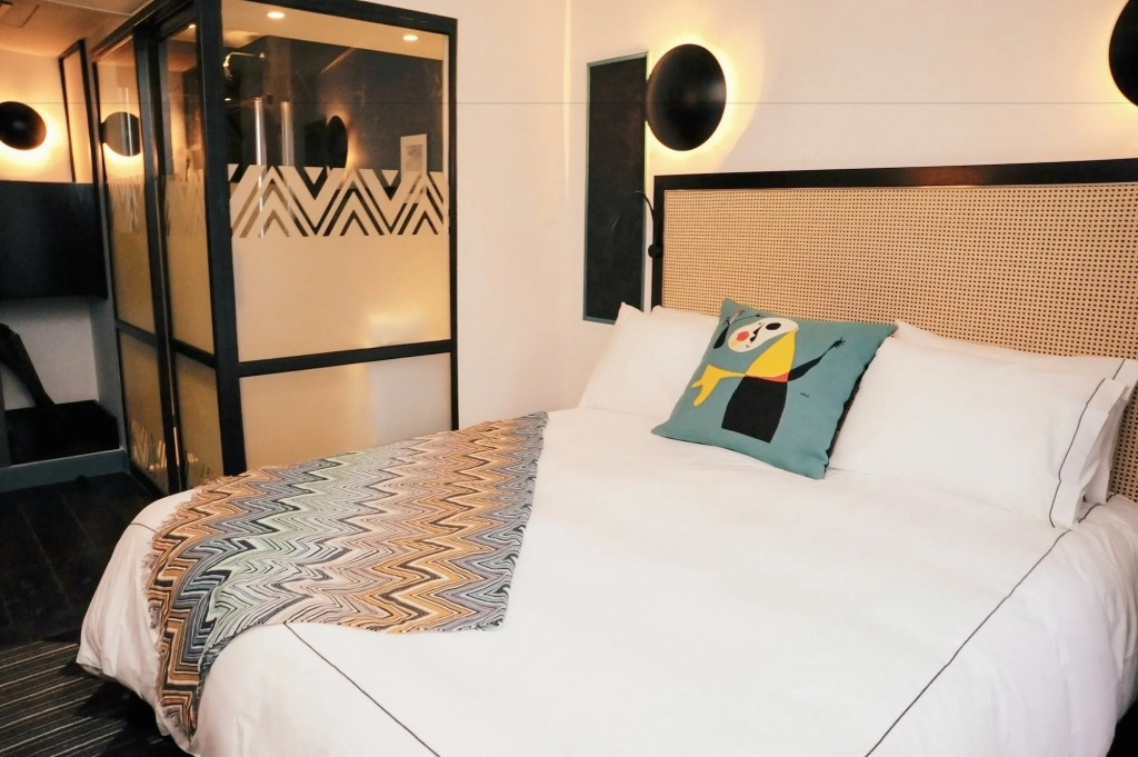MomArt Hotel
