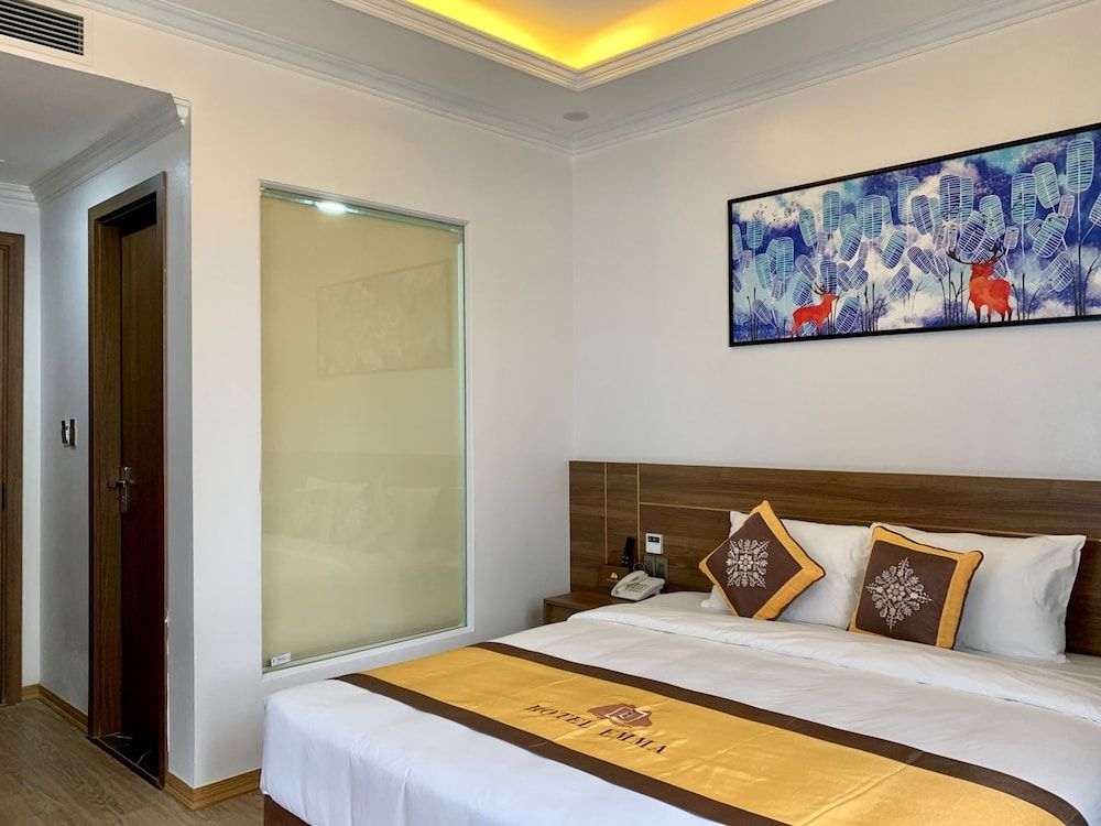 Emma Hotel