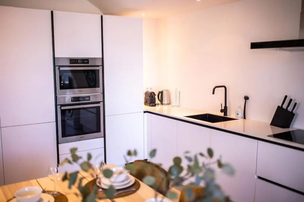 Exceptional 3 Bedroom Serviced Apartment 83m2 -NB304E-