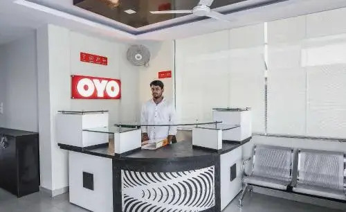 OYO Flagship 70205 Hotel Rock On