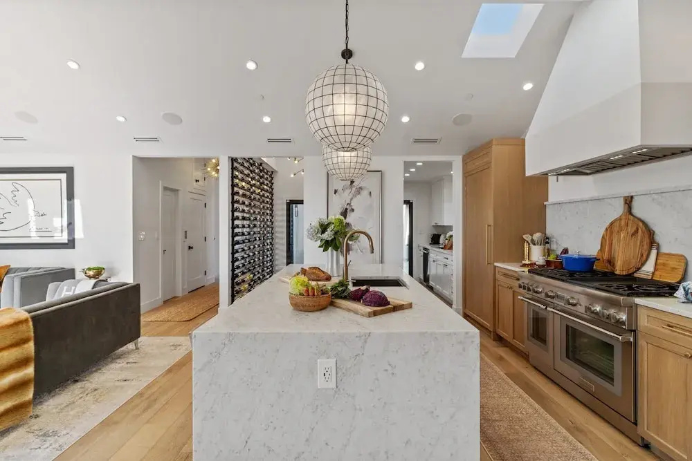 Ocean Whispers 4 Bedroom Home