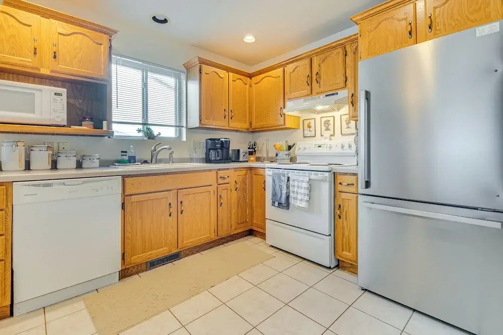 2 Mi to Lake Michigan: Cozy Duplex w/ Private Yard