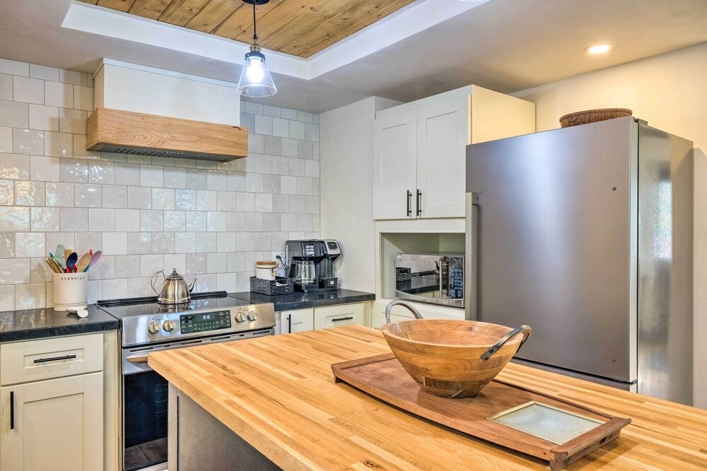 Modern Groveland Chalet ~ 25 Mi to Yosemite