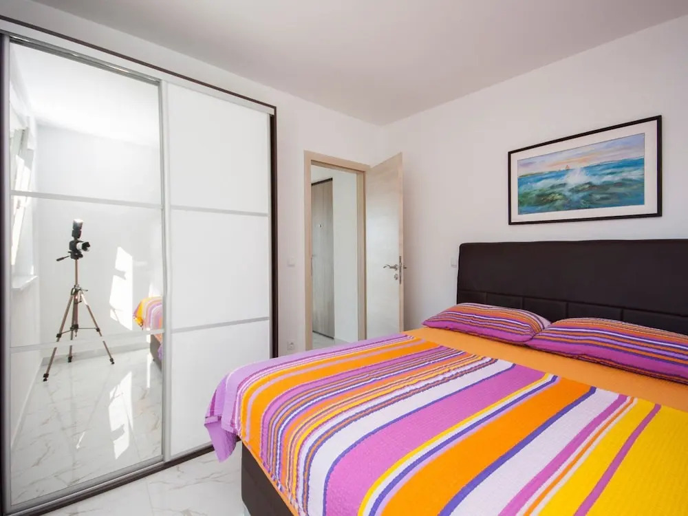 Apartments Happy Holiday