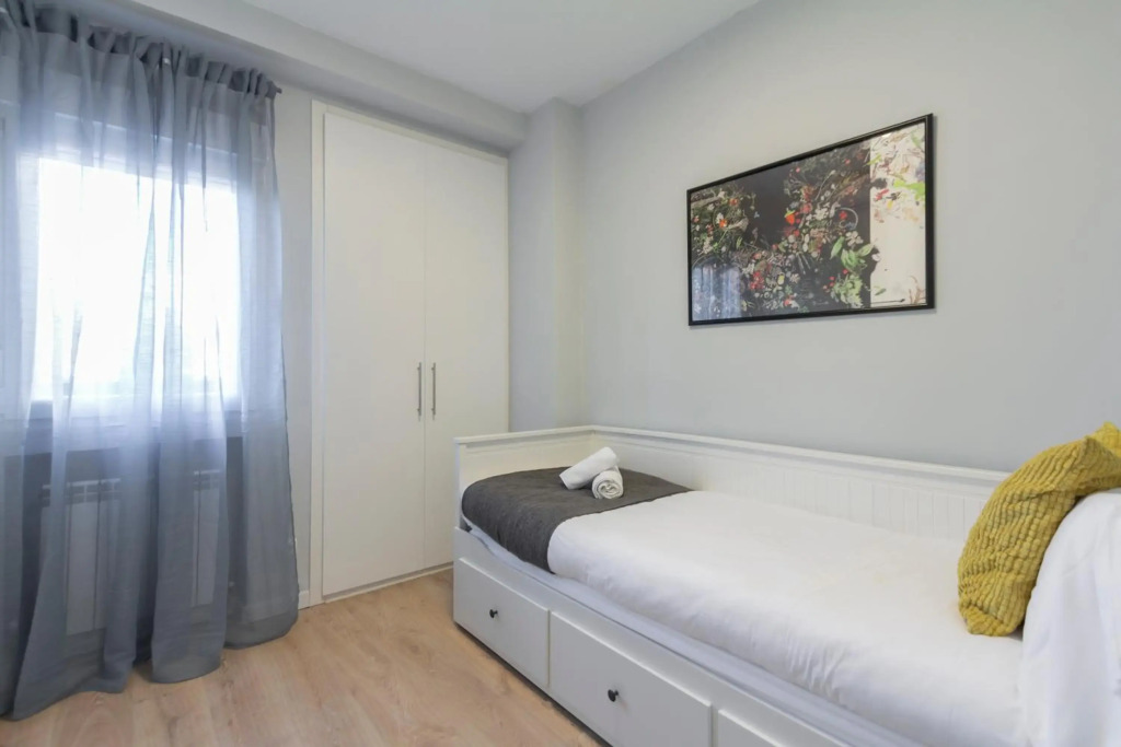 Dobo Rooms Oña