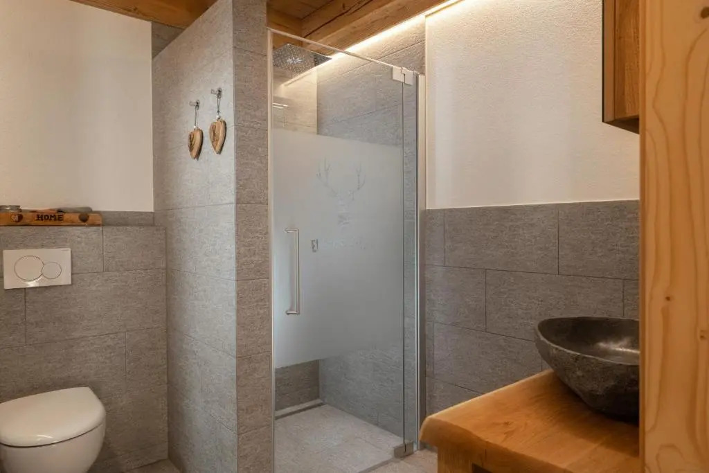 Engadin Chalet - Private Retreat & Appart -St Moritz - Val Bever