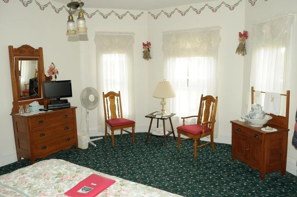 YesterYears Bed & Breakfast