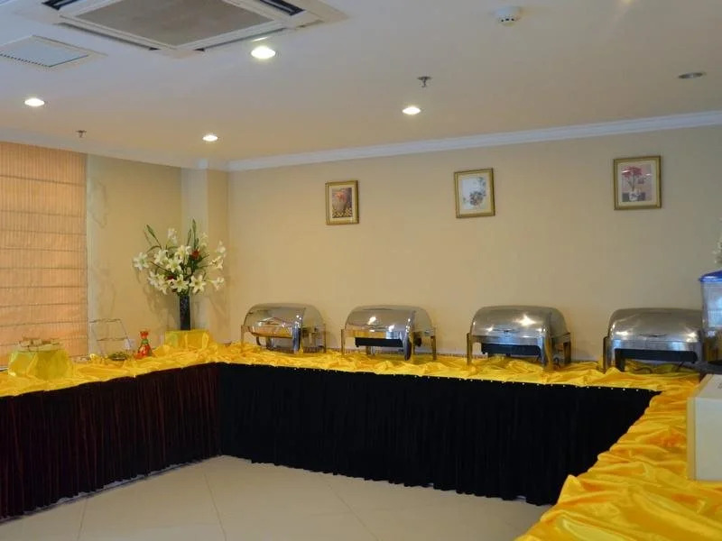 GreenTree Inn Shanghai Jinshan City Beach Hotel