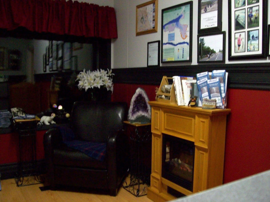 Edgewater Motel and Campground
