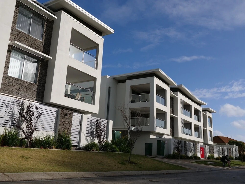 Lakeview Apartment Suite 06