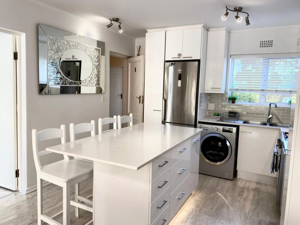 Ocean Pearl Apartment