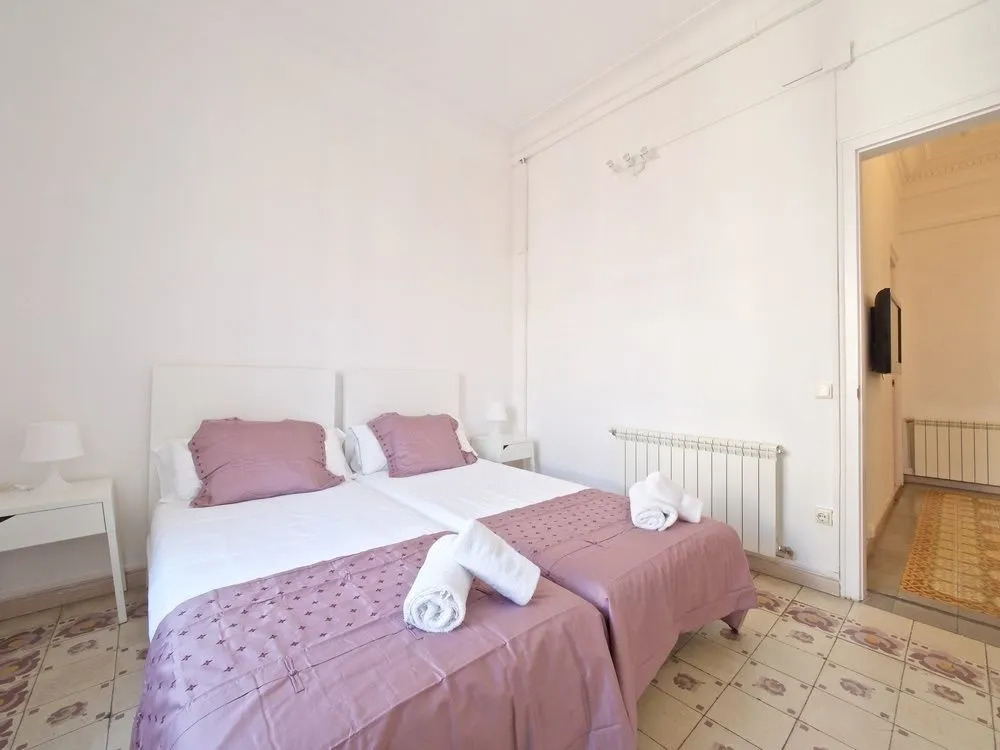 Gaudi Eixample Apartment