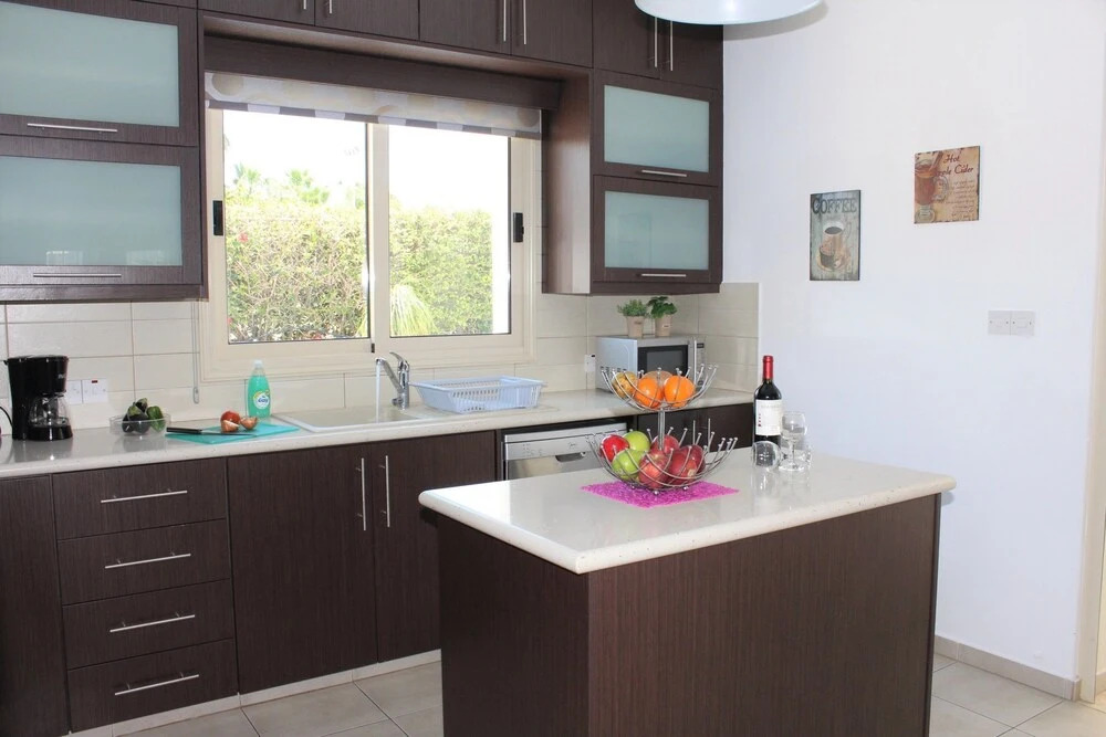 Avrora Villa PV