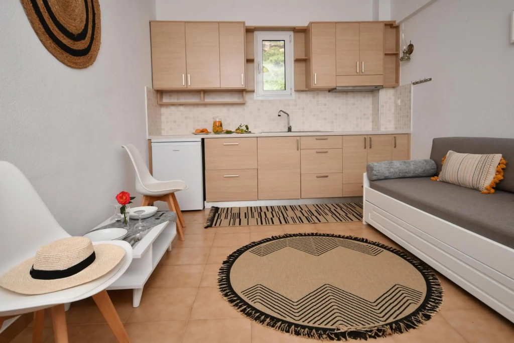 Paradise Apartments