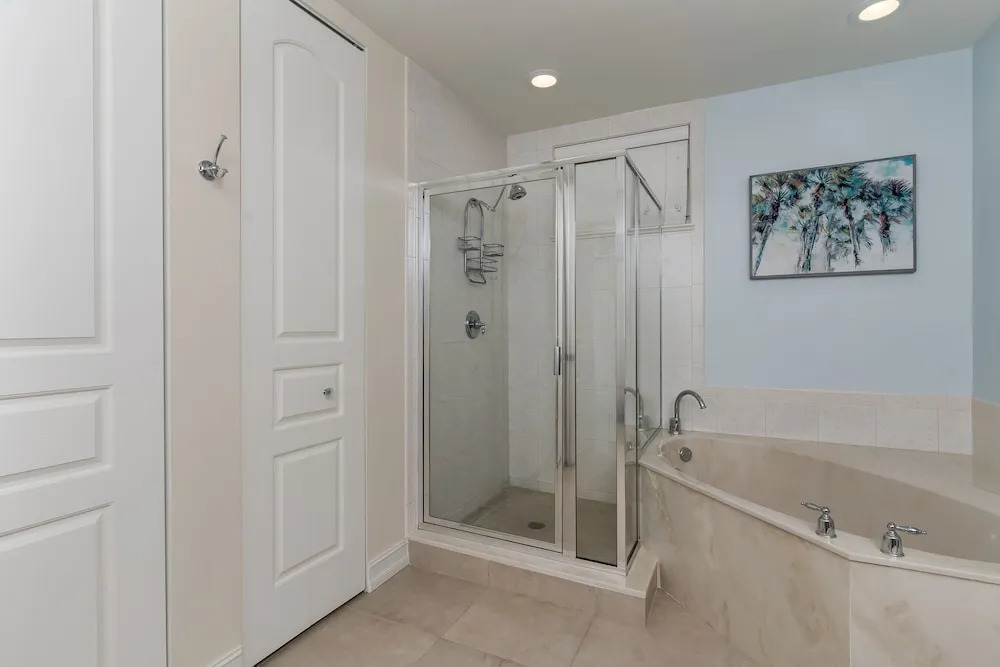 ~the Bonita Paddle 2/2~ Your Home Away From Home In Paradise 2 Bedroom Condo by RedAwning