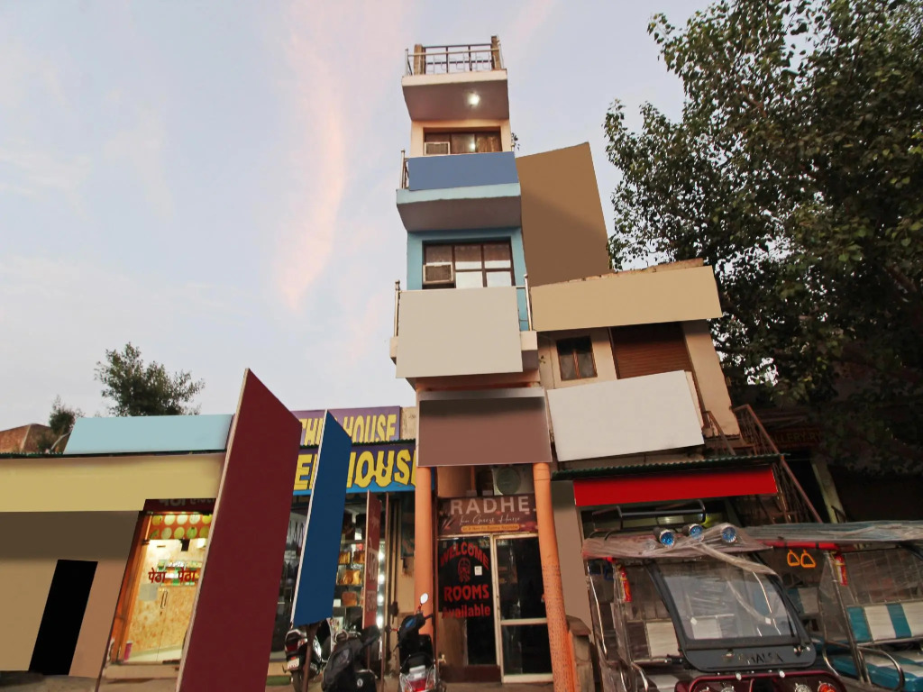 SPOT ON 60711 Hotel Radhe Inn