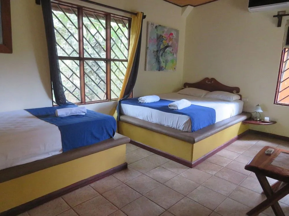 Havana Lodge