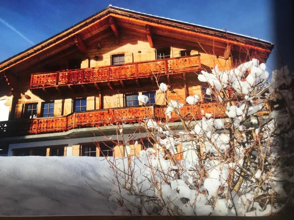 Chalet Casteol