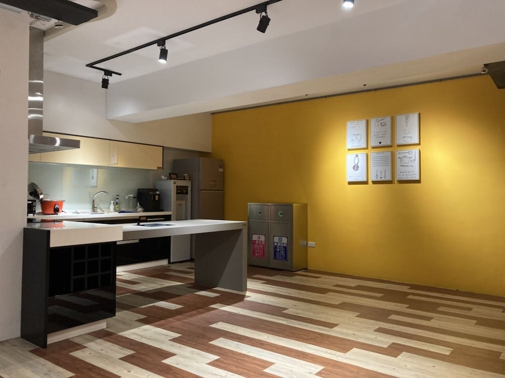 Owl Hostel 貓頭鷹旅店