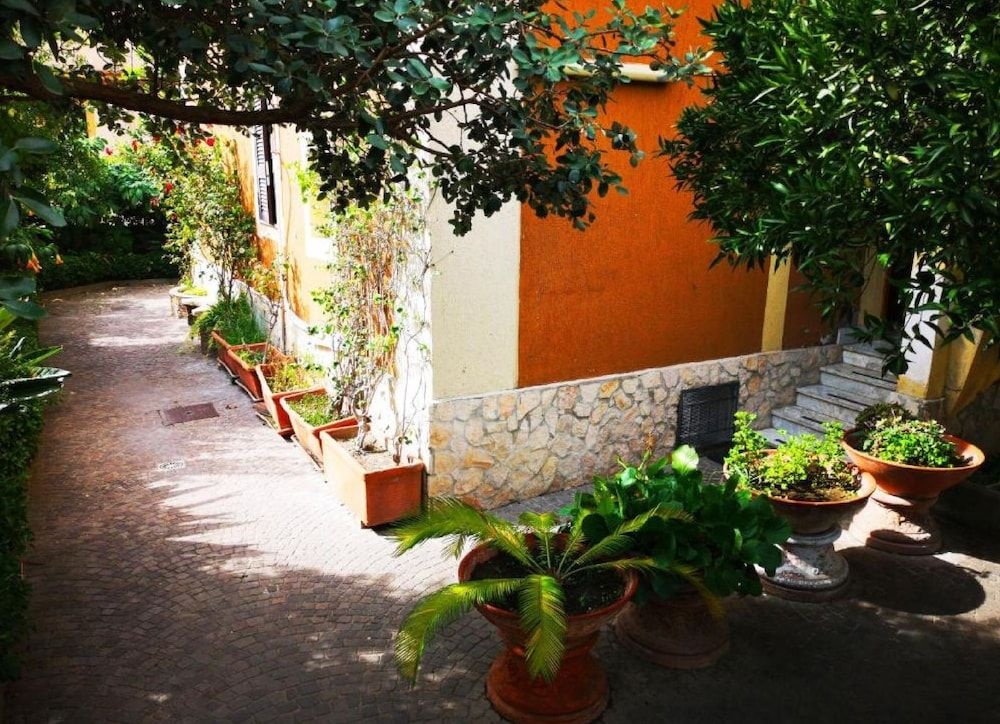 Los Mochileros hostel