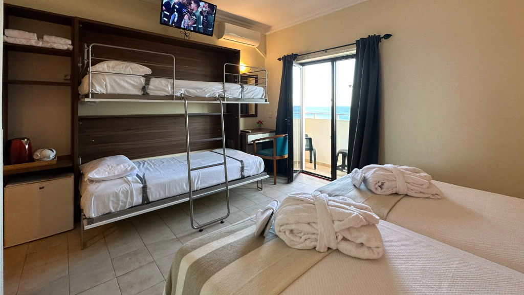 Hotel Avenida Praia
