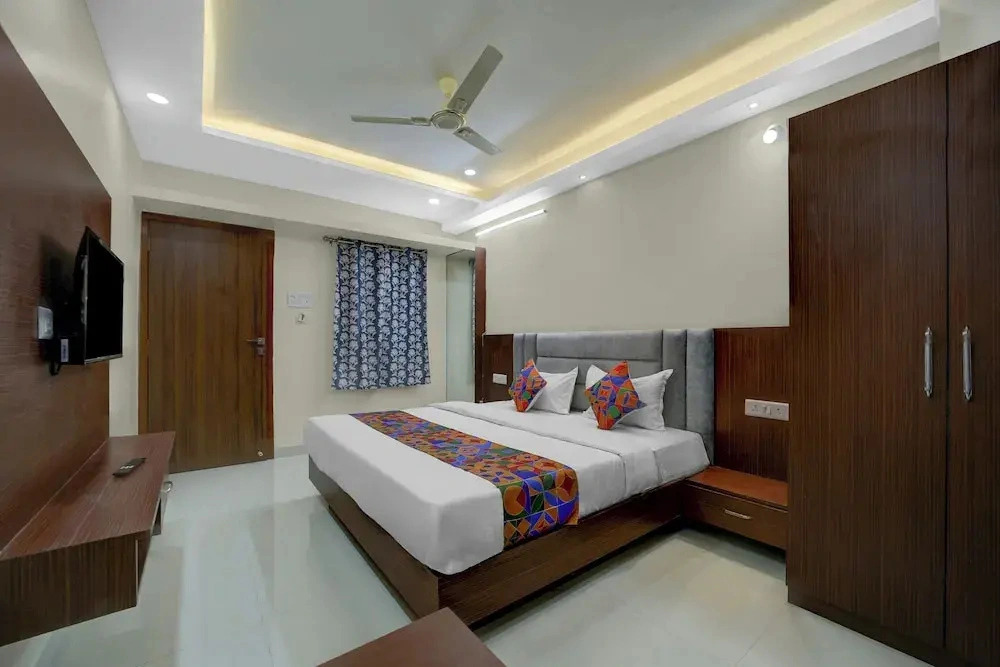 Fabhotel Shri Vinayak