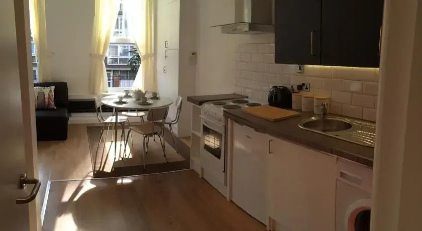 Deluxe Family Suite