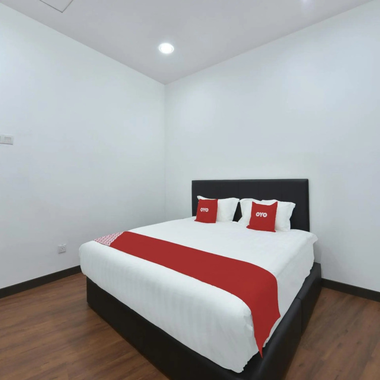 Hotel O Madeena Inn