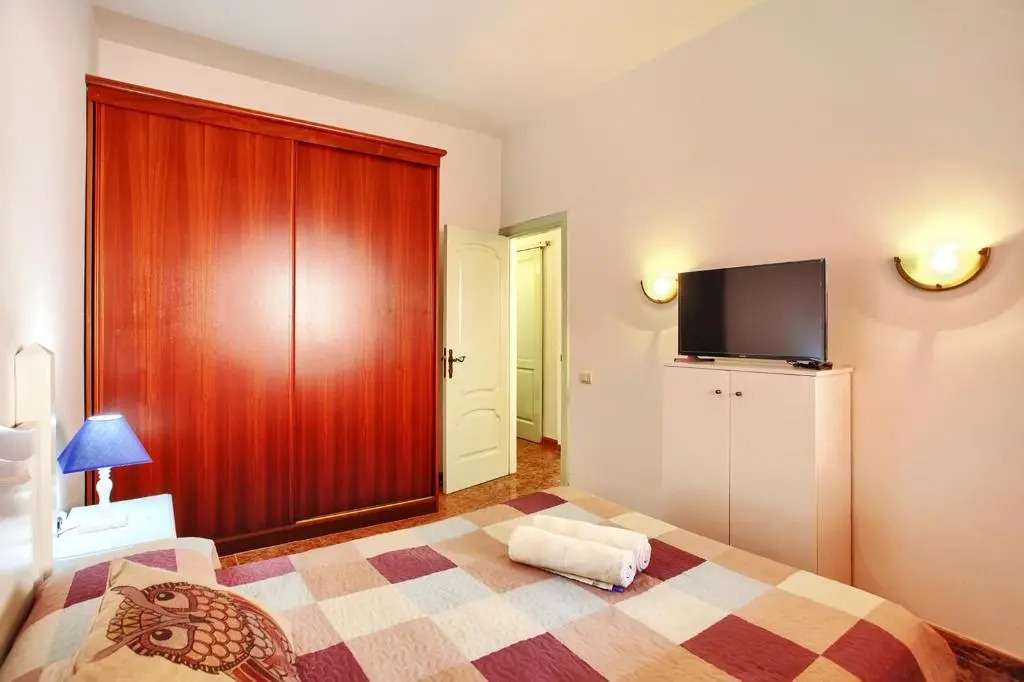 3 bedrooms house with enclosed garden and wifi at Santa Cruz de Tenerife 1 km away from the beach