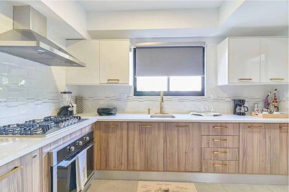 302 Torreco STudio GoodLong Term Stay