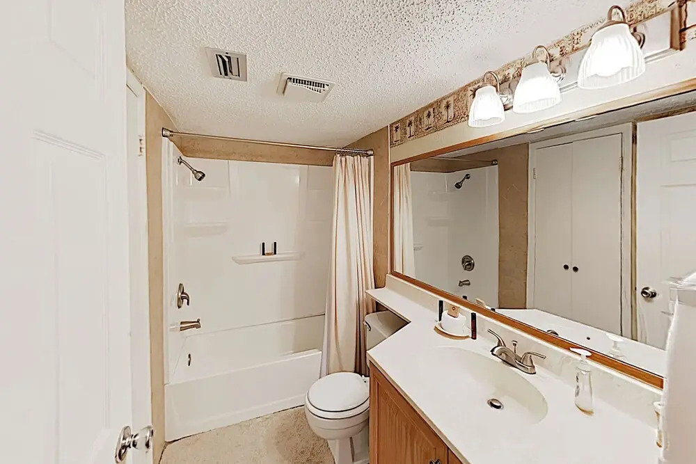Oceanfront 1st-floor Condo on Spi: Patio & Pool