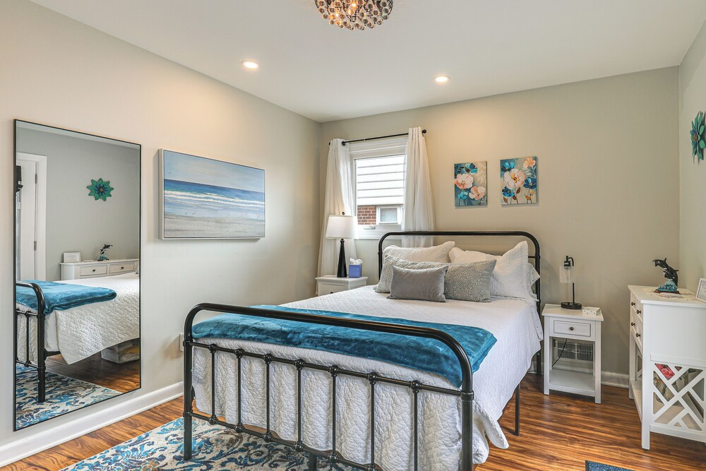 Charming Boutique Home in West End Alexandria!
