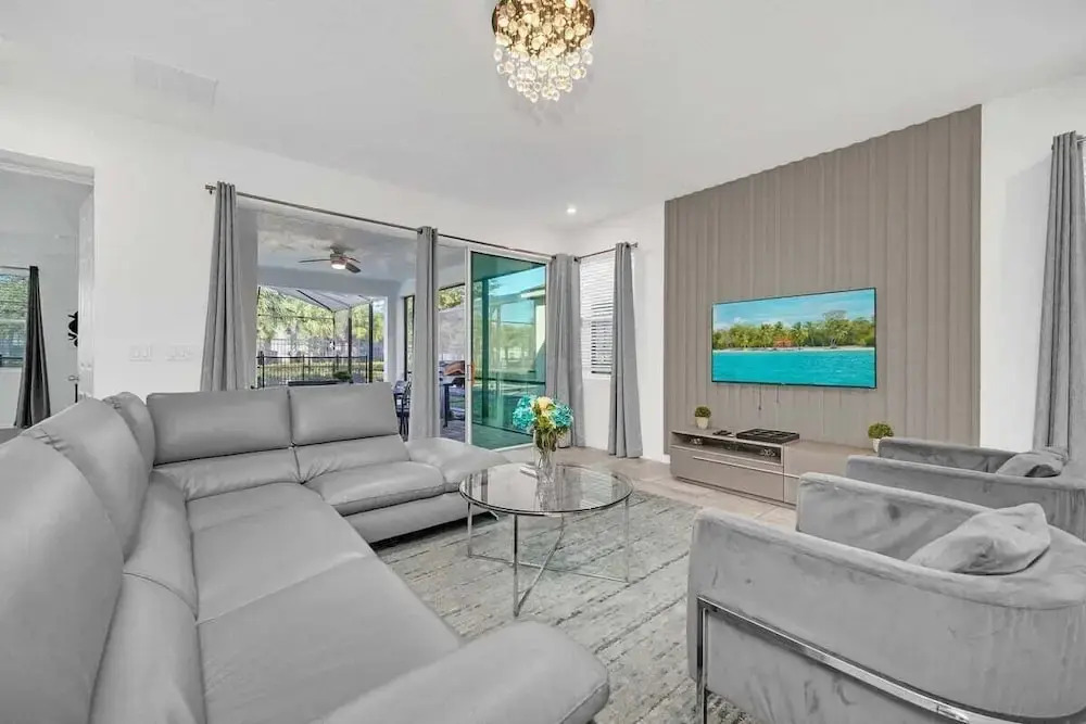8939ad · Amazing Solara 7br/ Pool /spa /free Waterpark