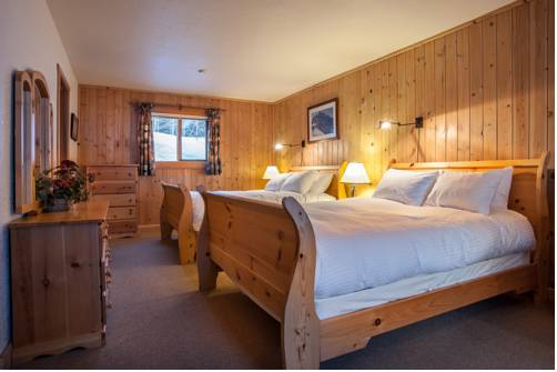 Bell 2 Lodge