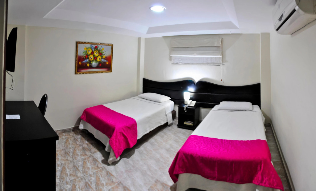 Hotel Rivera Del Mar