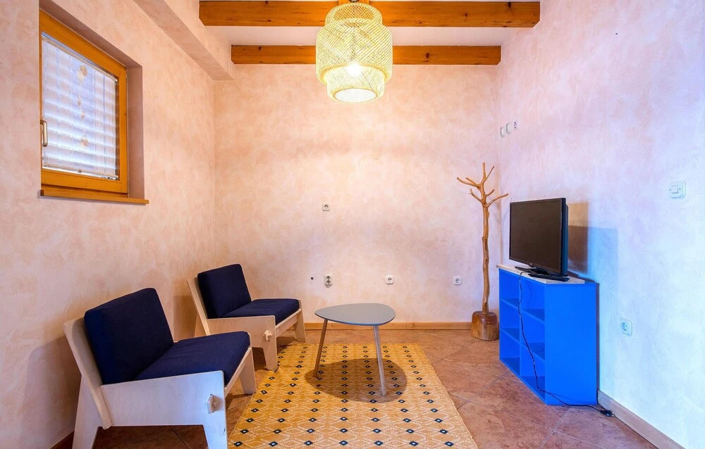 Stunning Home in Betiga With Wifi and 6 Bedrooms