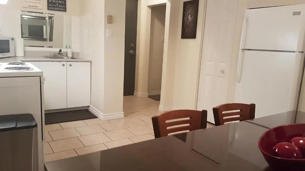 Three-Bedroom Apartment Sweet #6 by Amazing Property Rentals