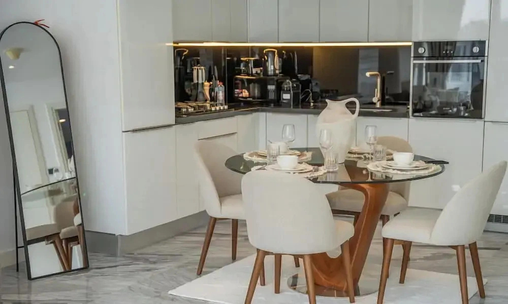 Manzil - Modern 1BR w Stunning Lake View