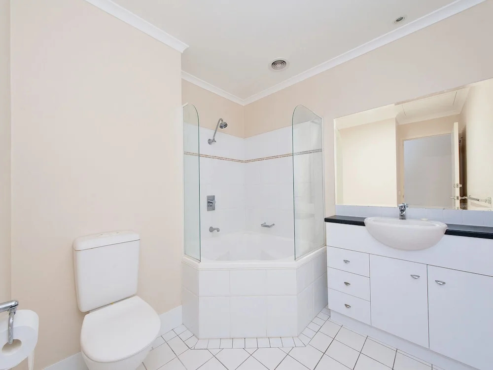 Whitesands, Unit 213 Shoal Bay Road