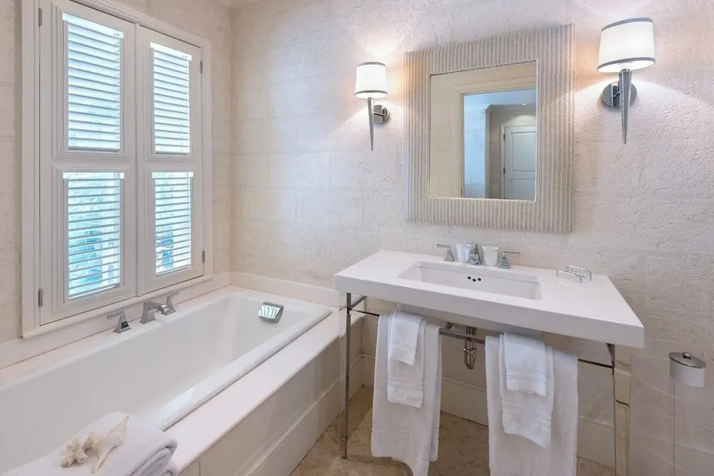 Latitude 4 Bedroom Villa