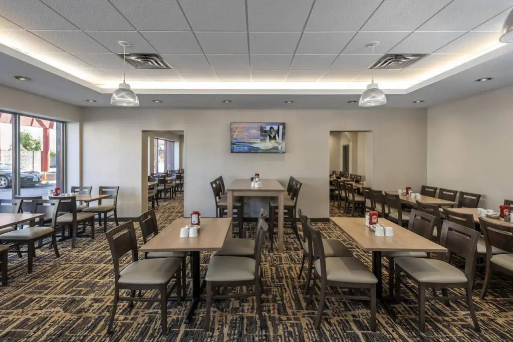 Fairfield by Marriott Niagara Falls, Canada