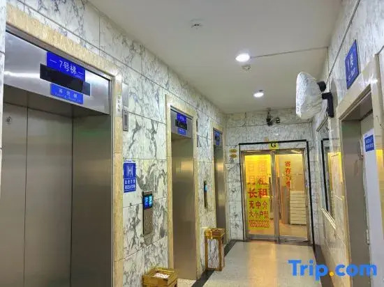 Seaside Adulina Scenic Apartment (Qingdao May Fourth Square)