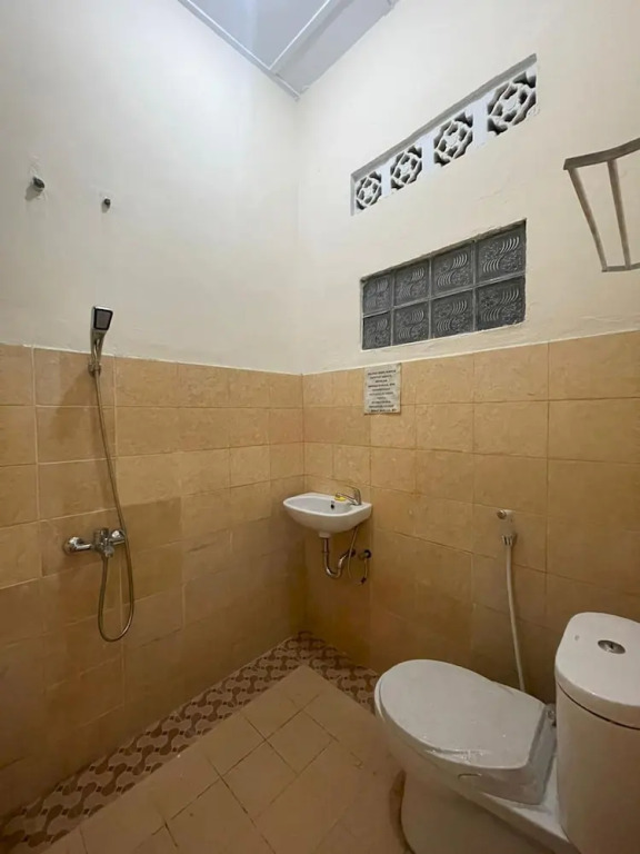 OYO 92463 Deli Hotel Medan