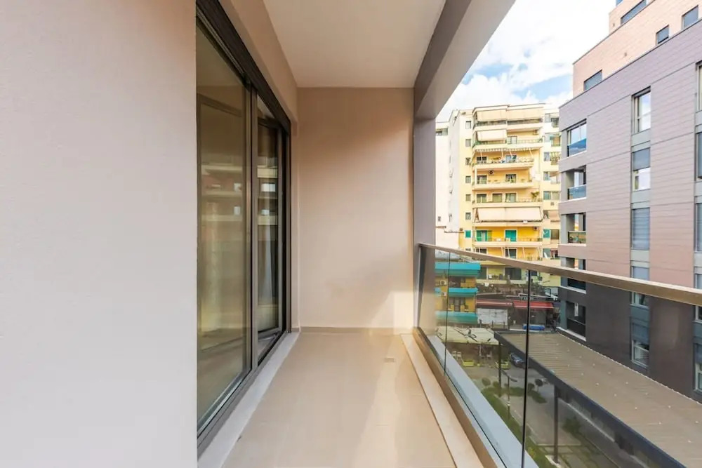 The Funky Apartment Free Parking Balcony