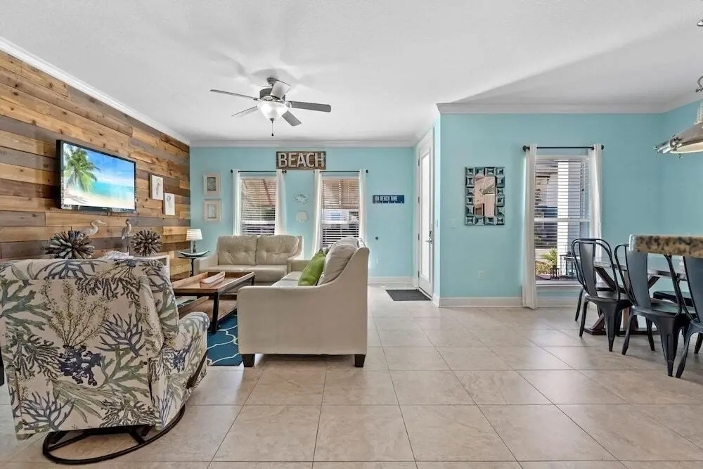 Big Tuna Fr 213 Tahitian Way 4BR 3BA 12