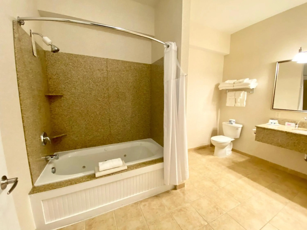 Maine Evergreen Hotel, an Ascend Collection Hotel