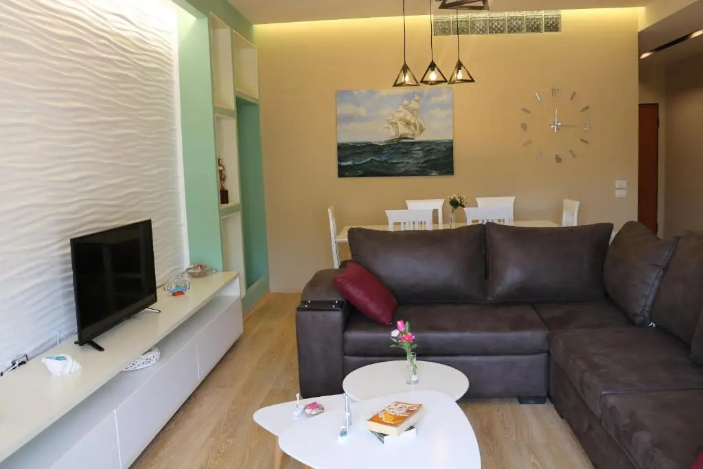 Belleview Apartment 3