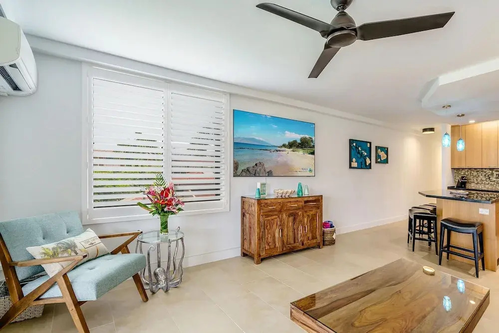 Kamaole Sands 1-307 - Prime Location, Stunning Renovation, Large Lanai, New AC