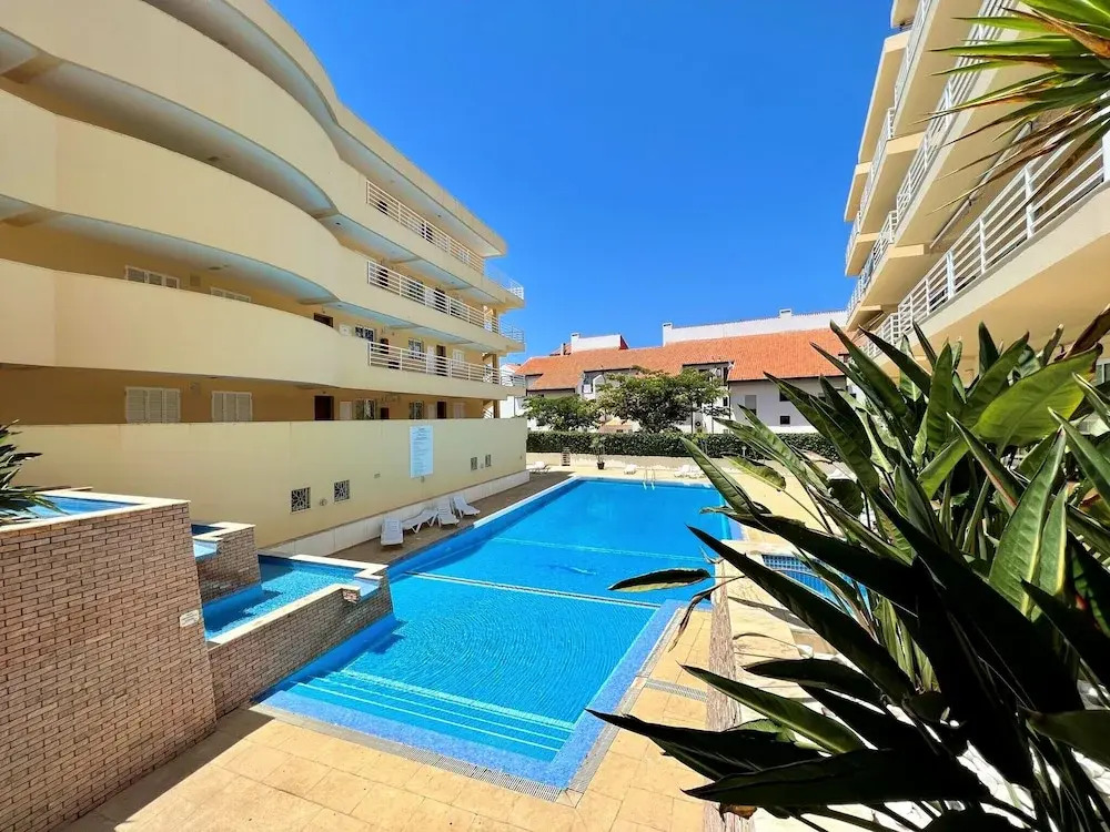 Vilamoura Central 6 With Pool by Homing